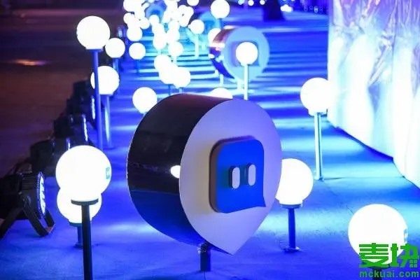 网络交友的利弊？